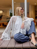 In The Autumn Of 2025, The New Women's Cascaded Horn Sleeves Are Two French Small Shirt Lace Tops. 68HZ