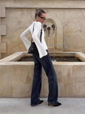 Autumn 2025 New White Collar Design T-Shirt Women's Fashion Long-Sleeved Horn Sleeve Top 68HZ