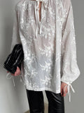 French Cotton Embroidered V-Neck Bubble Sleeve White Shirt 2025 Summer Fashion New Top Lady 68HZ